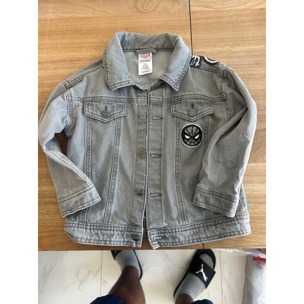 Marvel Amazing Spider-Man Kids Grey Denim Jacket Size 5 Graphic Trucker Coat